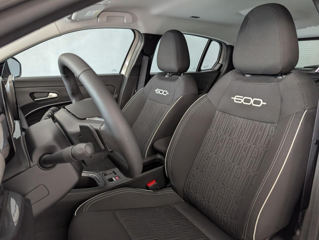 Fiat 600 1.2 Hybrid 145cv Automatic Pop