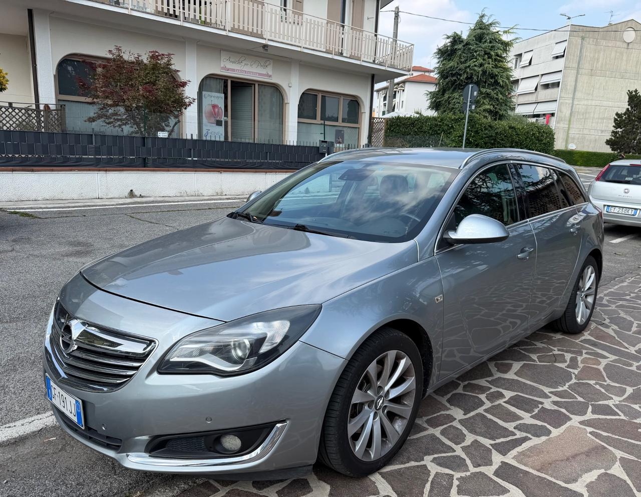 Opel Insignia 2.0 CDTI Sports Tourer aut. Cosmo