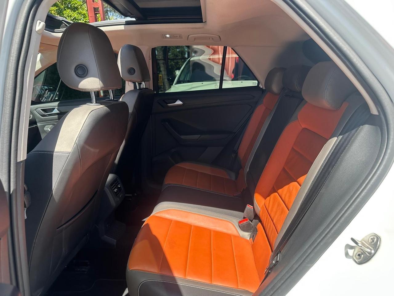 Volkswagen T-Roc 2.0 TDI SCR 150 CV DSG 4MOTION Business BlueMot. Tech.