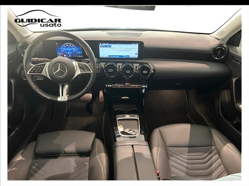 Mercedes-Benz Classe A - W177 2023 - A 180 d Advanced auto