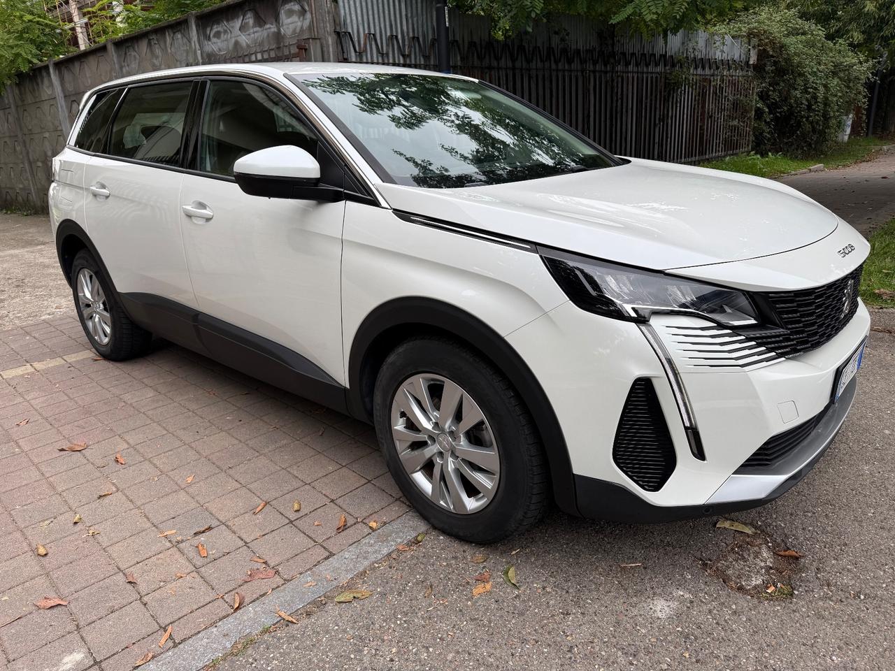Peugeot 5008 BlueHDi 130 S&S Business