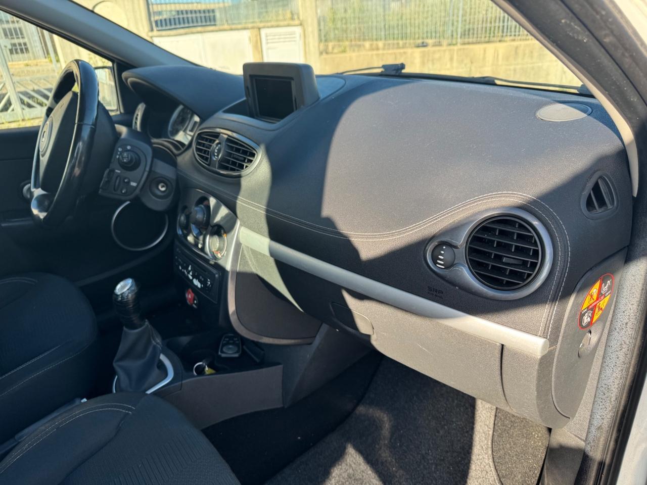 Renault Clio 1.2 16V 5 porte Luxe