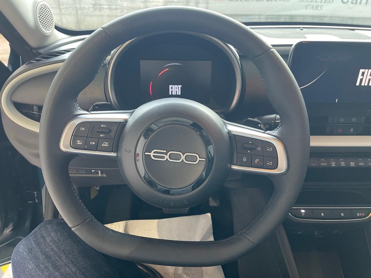 Fiat 600 Hybrid 100 CV DCT MHEV