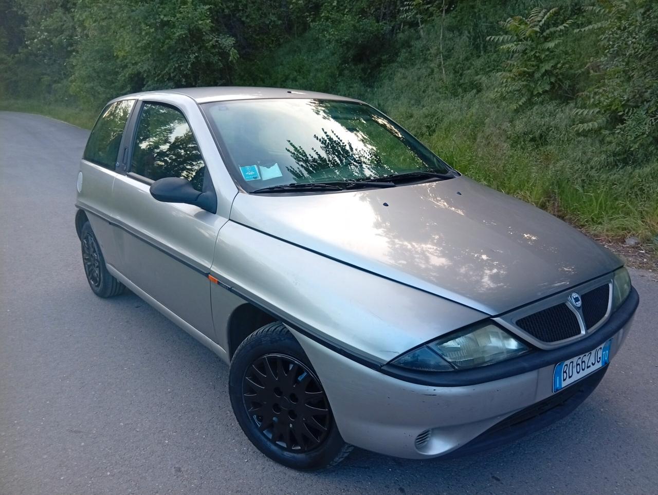 Lancia Y 1.2i cat Elefantino Blu