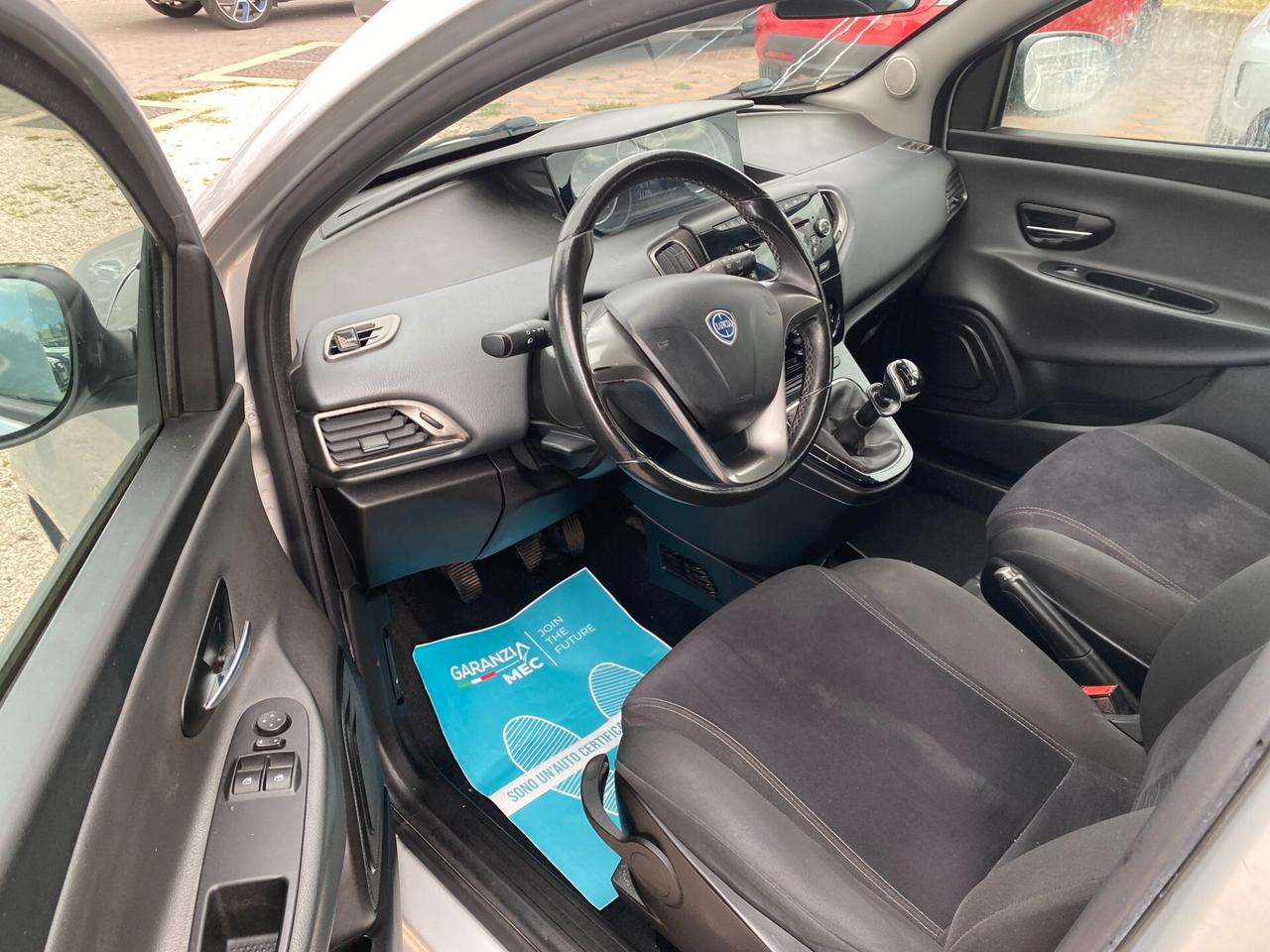 LANCIA - Ypsilon - 1.2 69 CV 5 porte GPL - UNIPRO. - NEOPATENTATI - FINANZIABILE