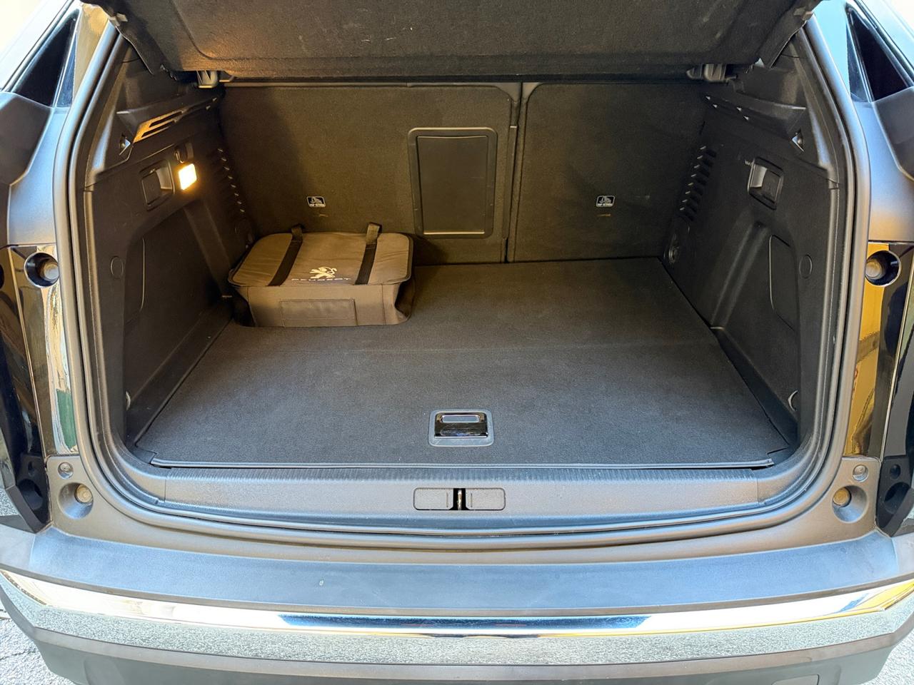 Peugeot 3008 3008 1.6 hybrid phev Allure Pack 225cv e-eat8