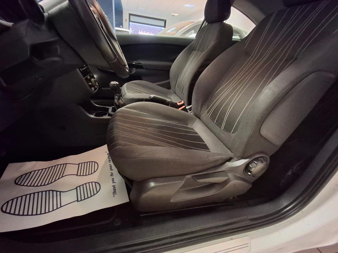 Opel Corsa 1.2 3 porte Edition