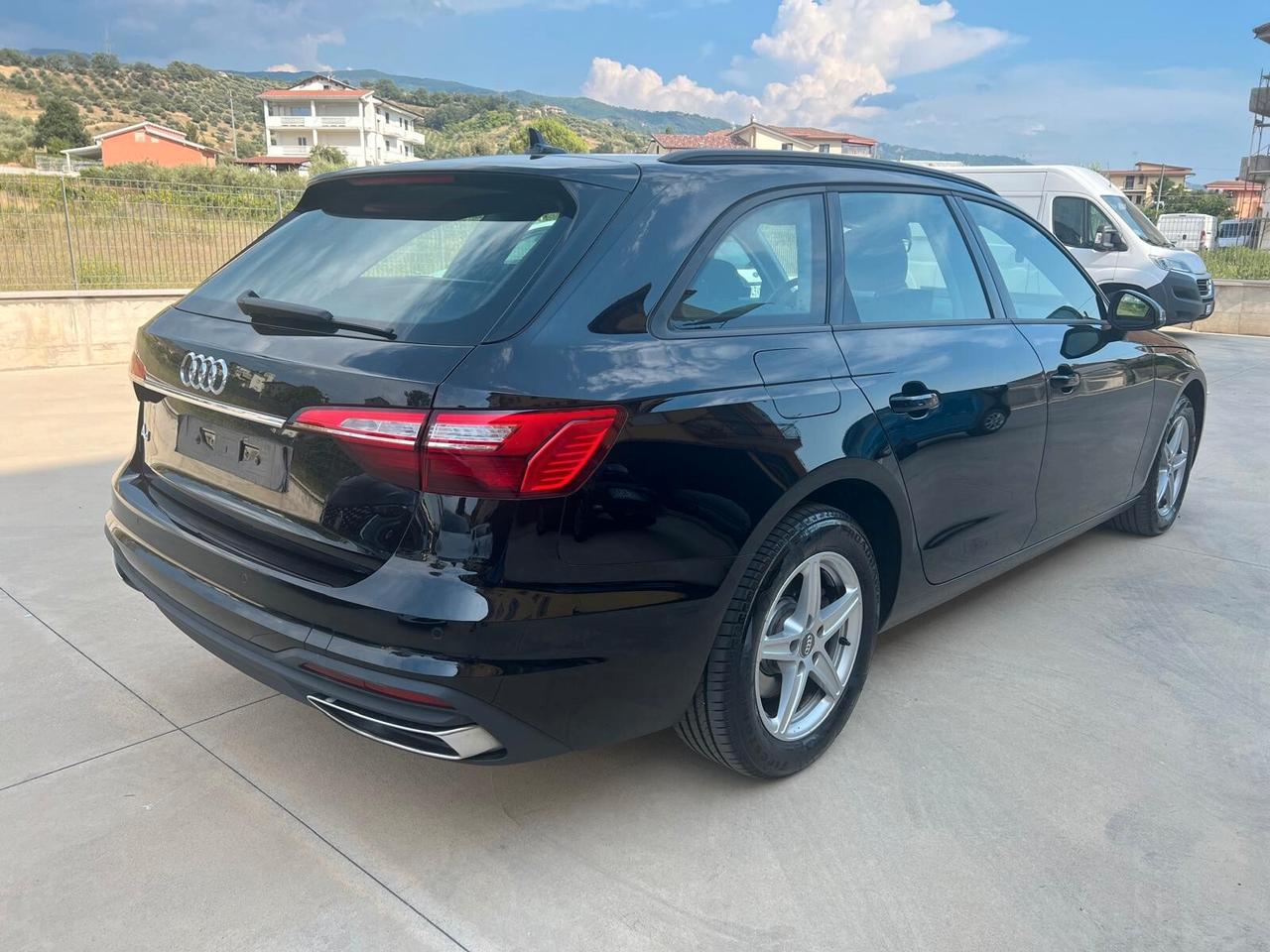 Audi A4 Avant 35 TDI/163 CV S tronic Business