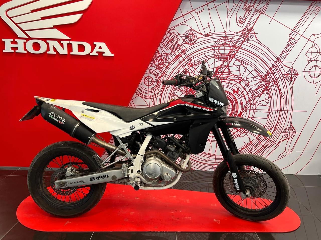 Husqvarna SM 125 Husqvarna SM 125 4T