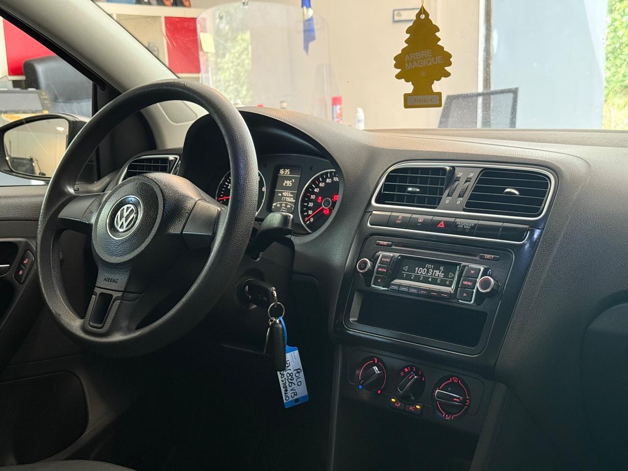 Volkswagen Polo 1.2 BENZINA 2013 neopatentati