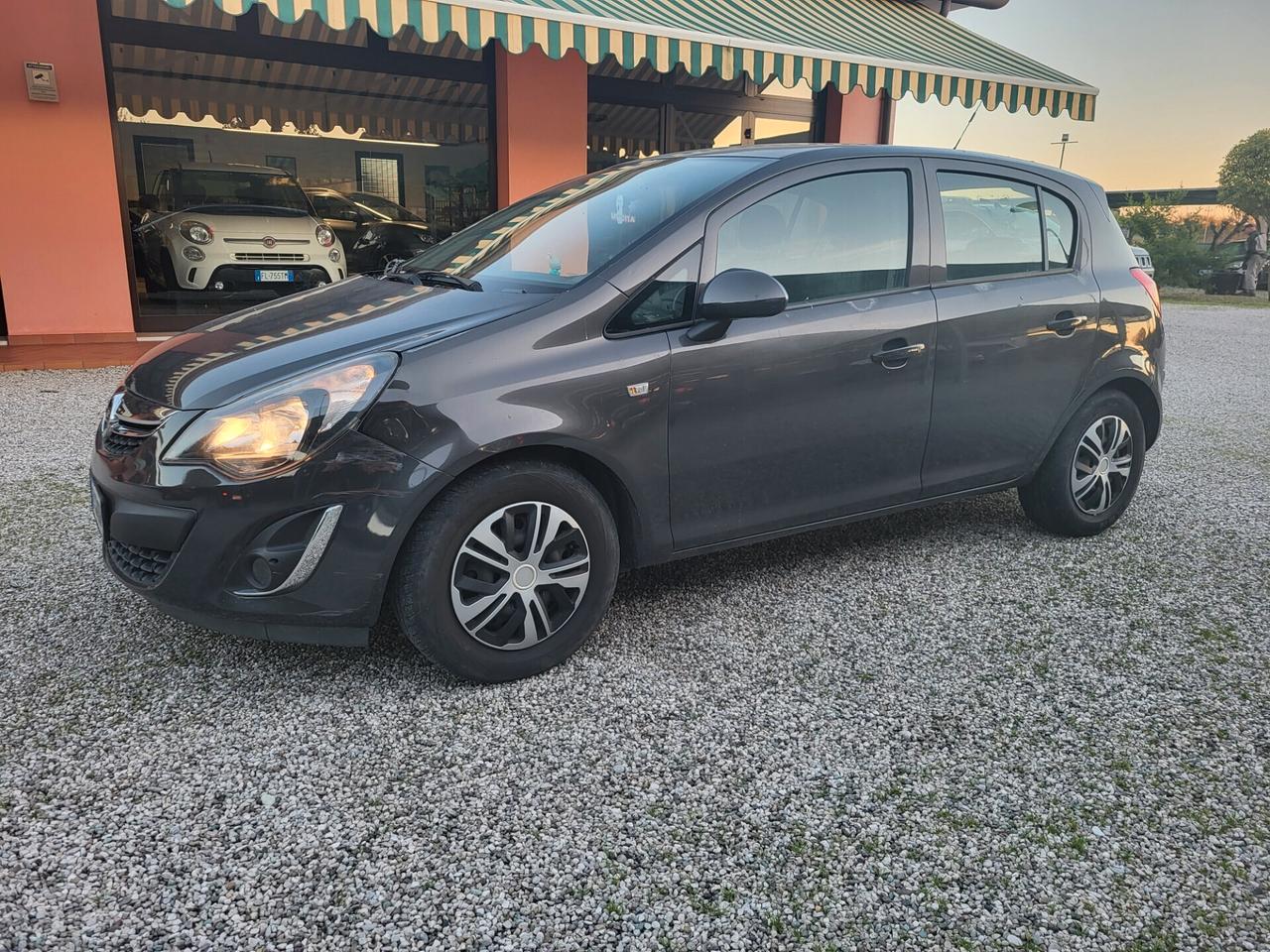 Opel Corsa 1.2 85CV 5 porte GPL-TECH Edition