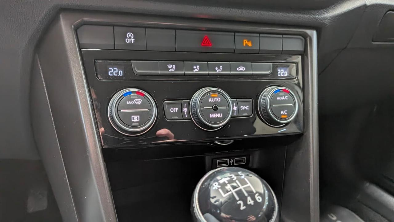 Volkswagen T-Roc 1.6 TDI SCR Business BlueMotion Technology