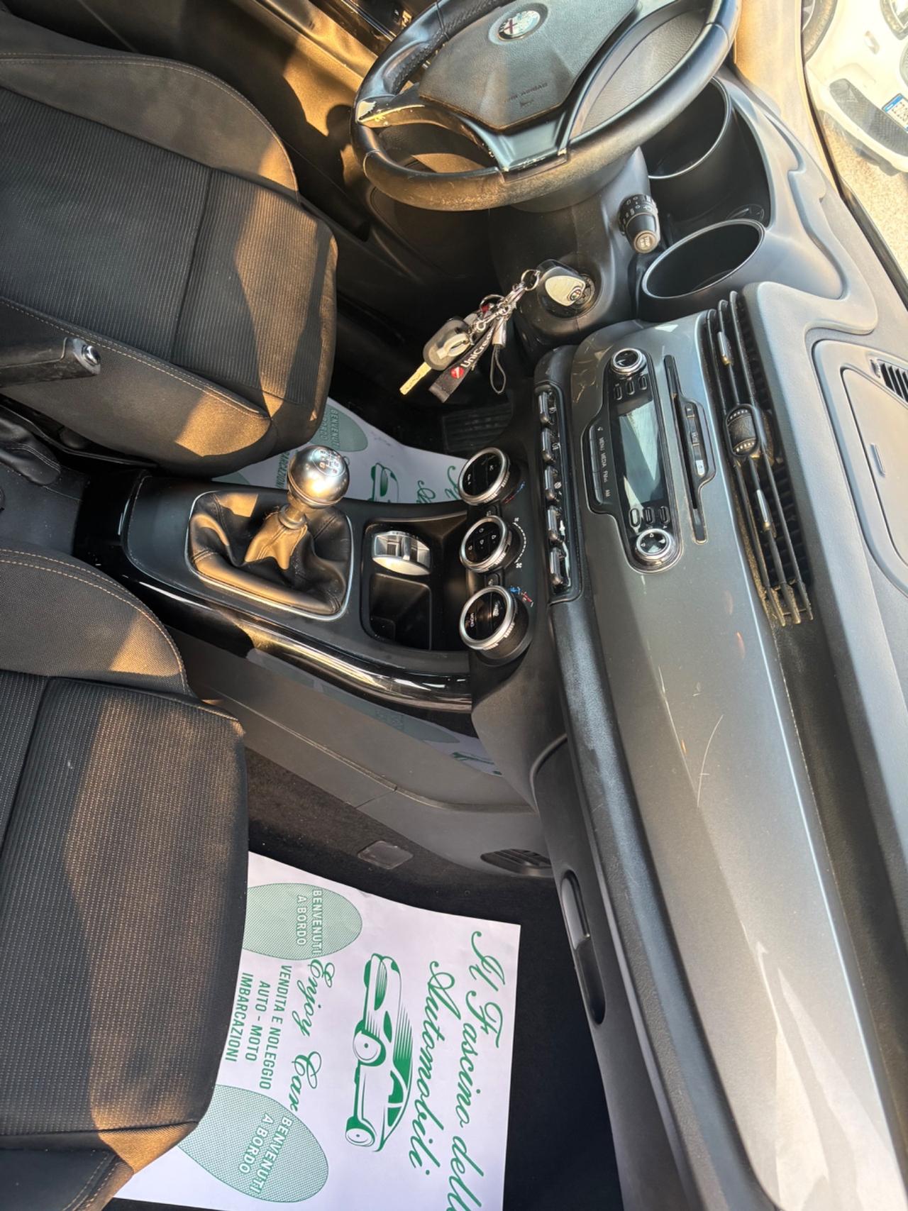 Alfa Romeo Giulietta 1.6 JTDm-2 105 CV Exclusive