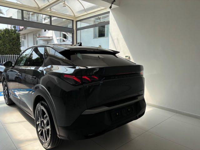 PEUGEOT 3008 Hybrid 136 e-DCS6 GT tua da ?399,00