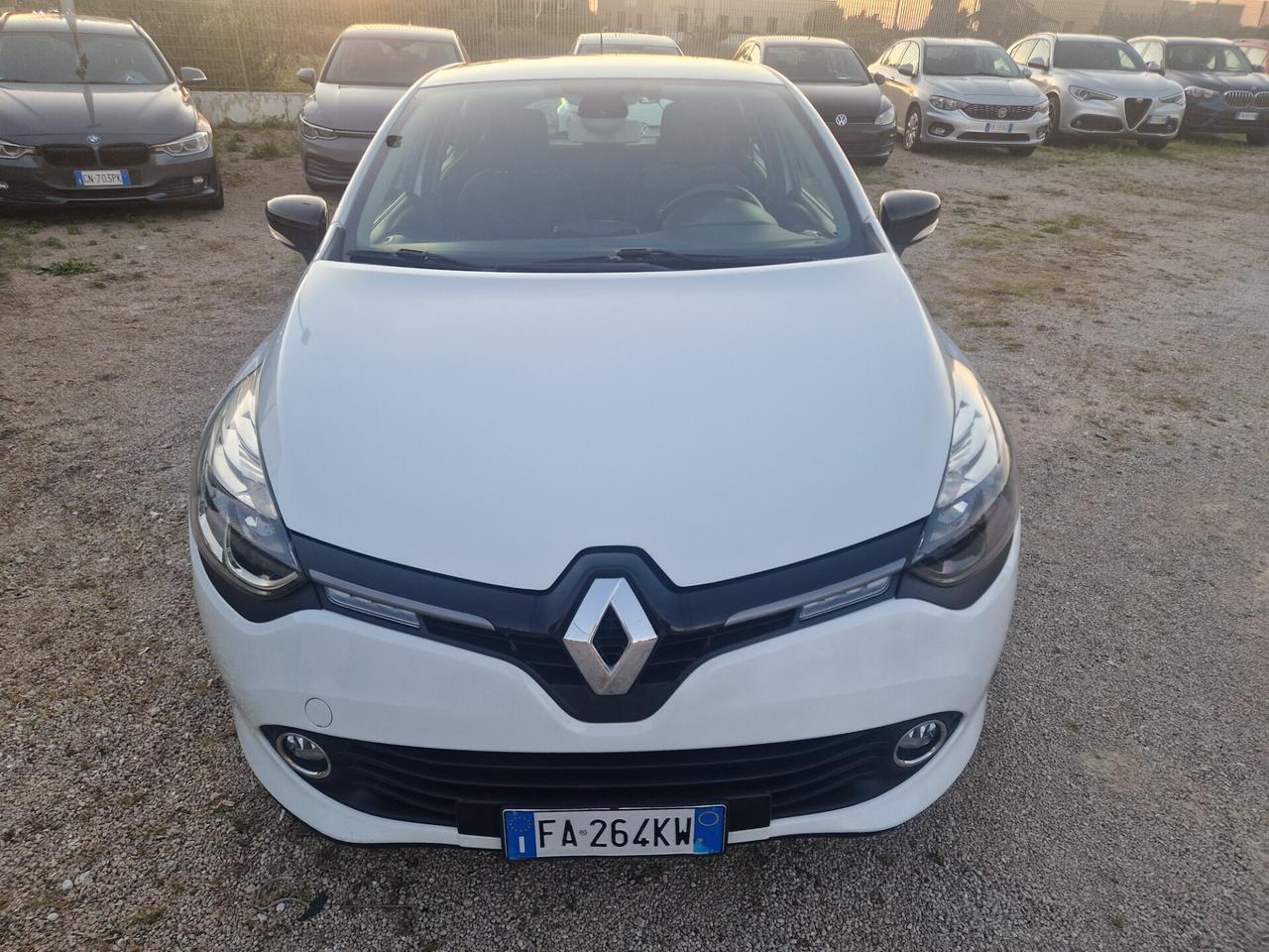 Renault Clio 1.5 dCi 90CV Costume National - 2015