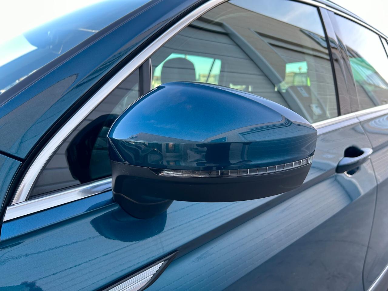 Volkswagen Tiguan 2.0 TDI 150 CV SCR DSG Elegance