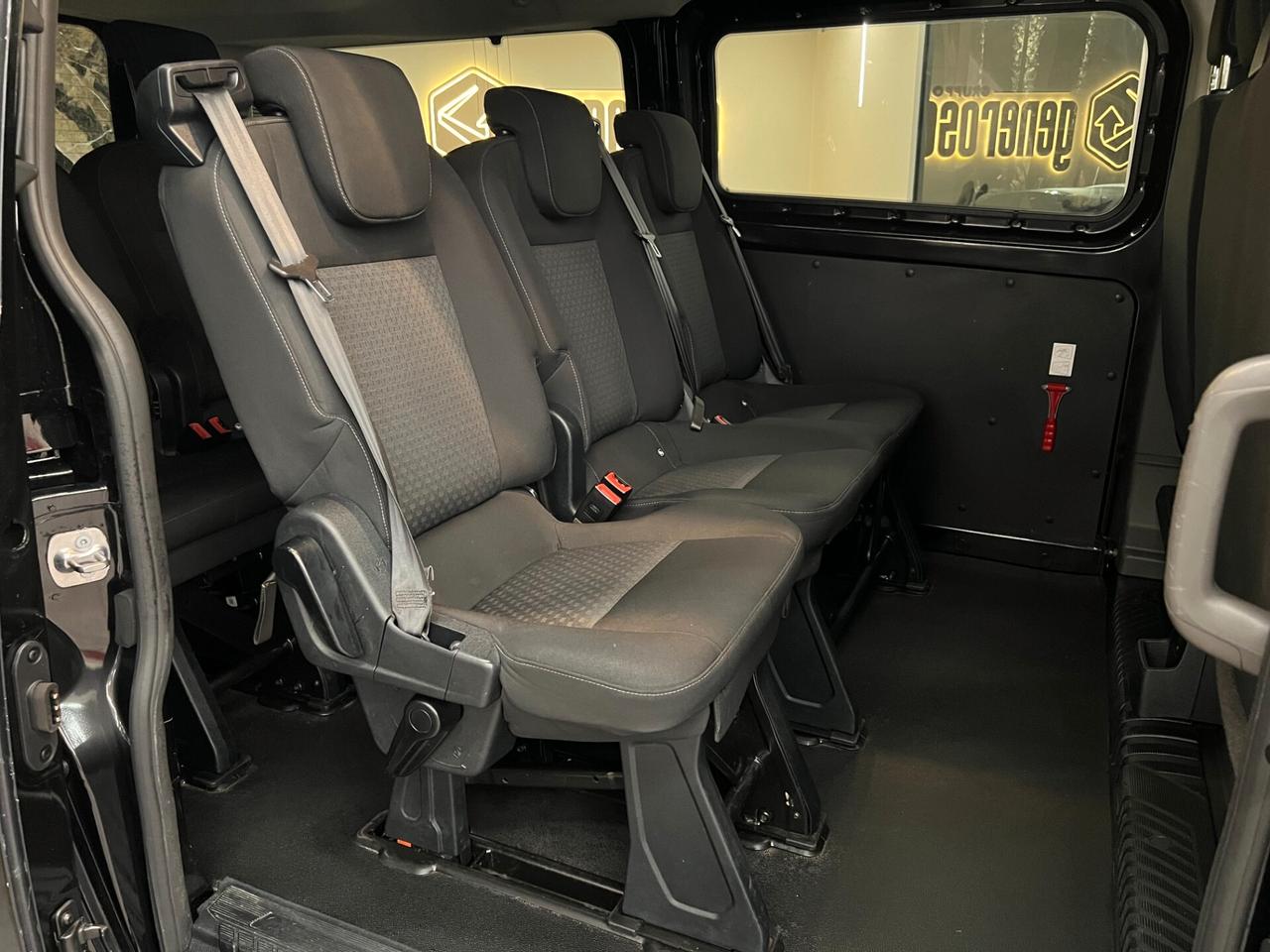 Ford Transit Custom 320 2.0 EcoBlue 130 PL 9 Posti