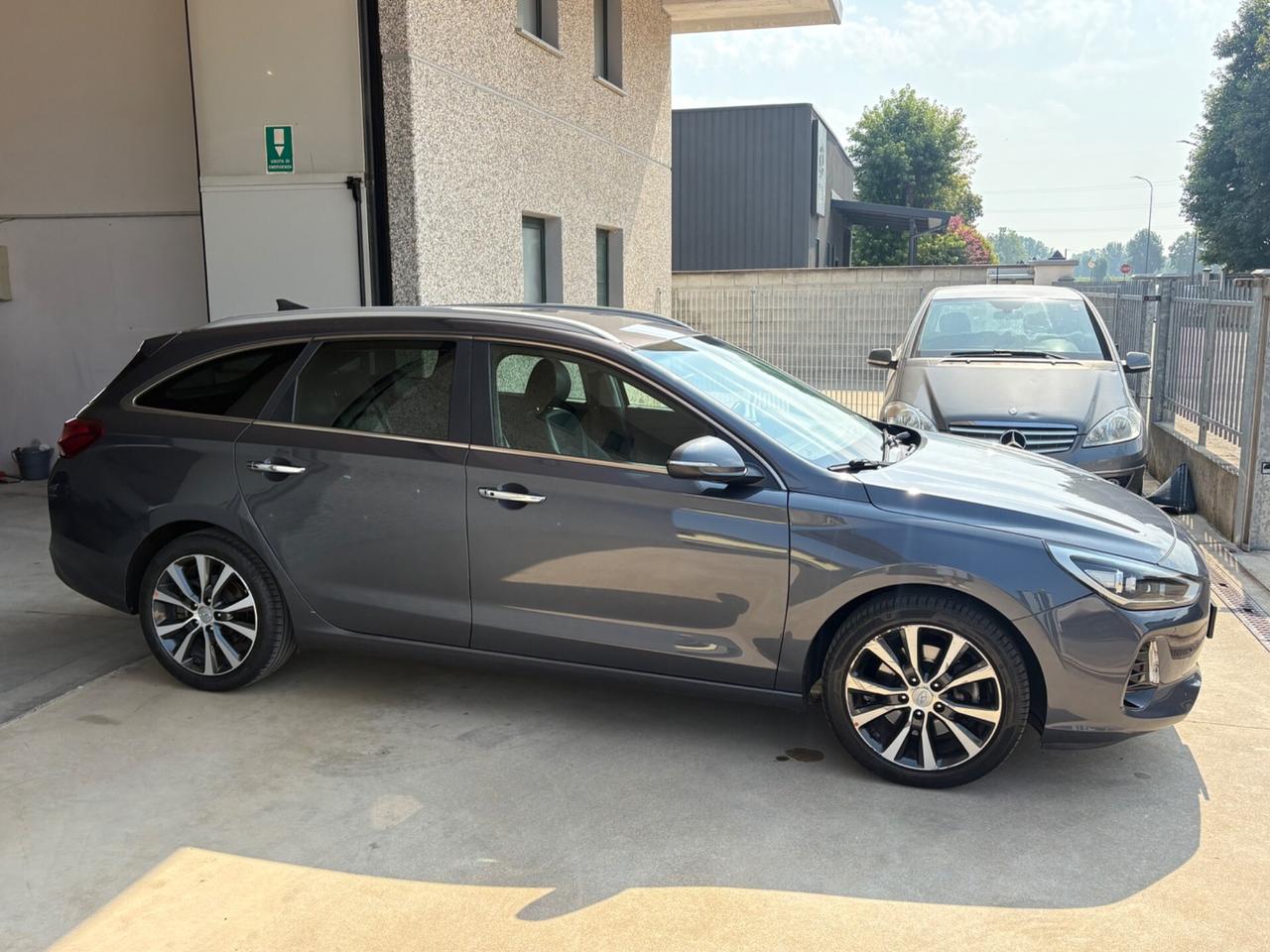 Hyundai i30 Wagon 1.6 CRDi 110CV EURO 6B