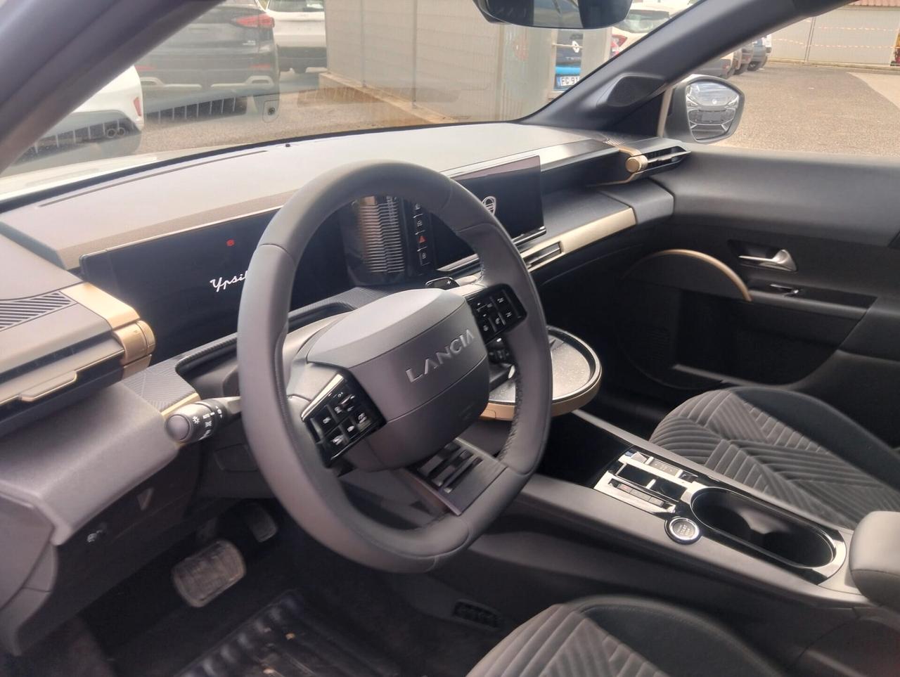 Lancia Ypsilon 1.2 Hybrid e-DCT LX KM 0