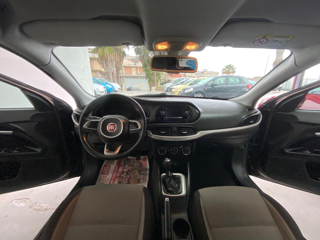 Fiat Tipo 1.6 Mjt 4 porte Opening Edition