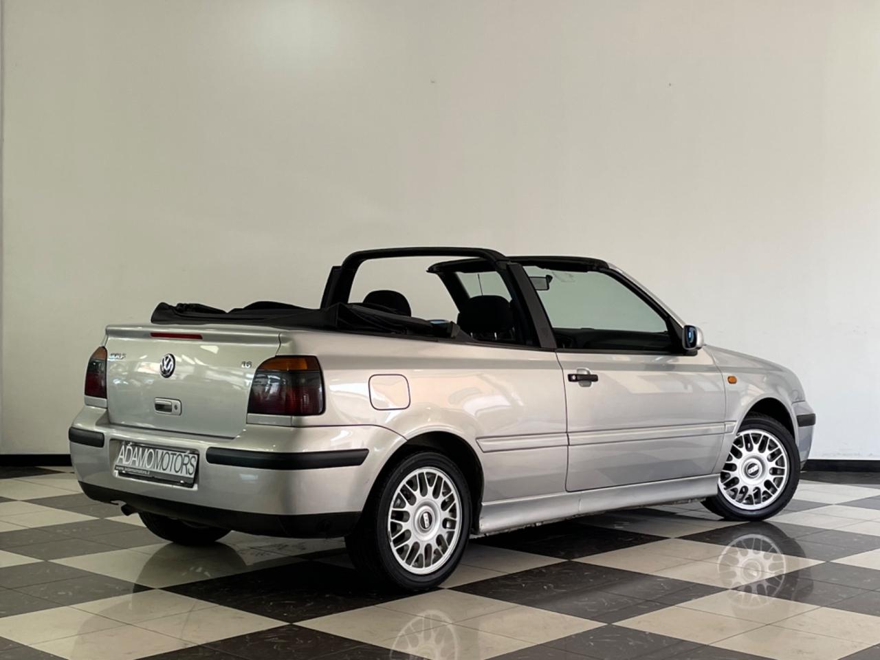 Volkswagen Golf Cabriolet Golf Cabriolet 1.8/75 CV cat Movie