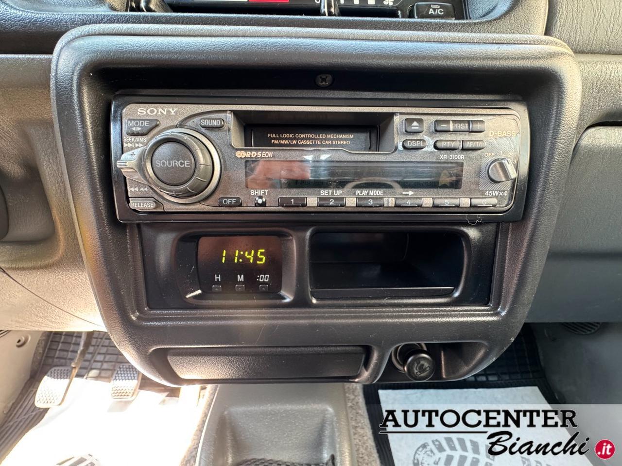 Suzuki Jimny 1.3 16v JLX 4wd E3