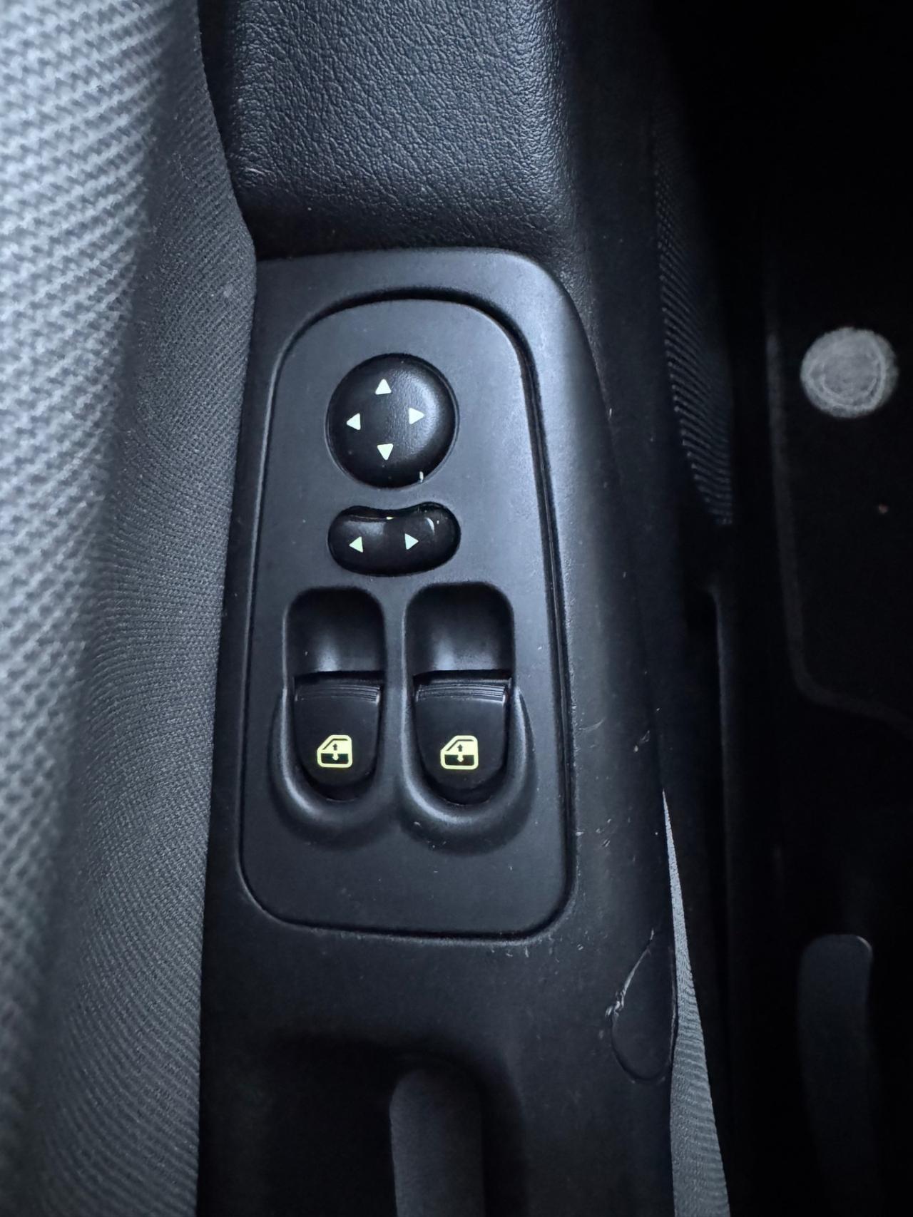 Lancia Ypsilon 1.2 SOLO 29.000 CHILOMETRI