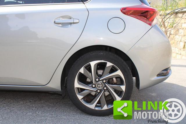 TOYOTA Auris 1.4 D-4D Active