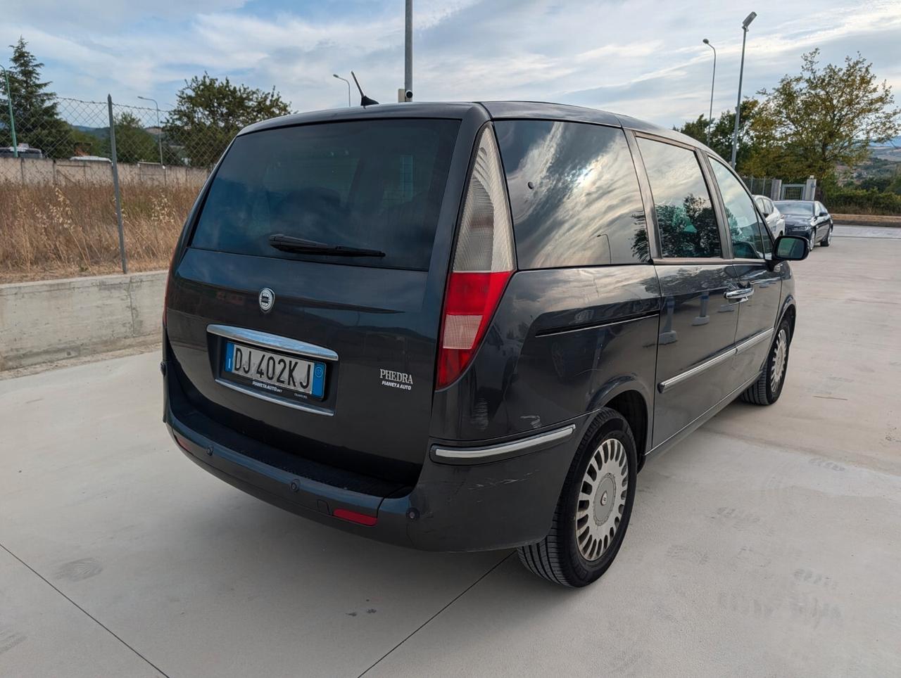 Lancia Phedra 2.0 MJT 136 CV Emblema