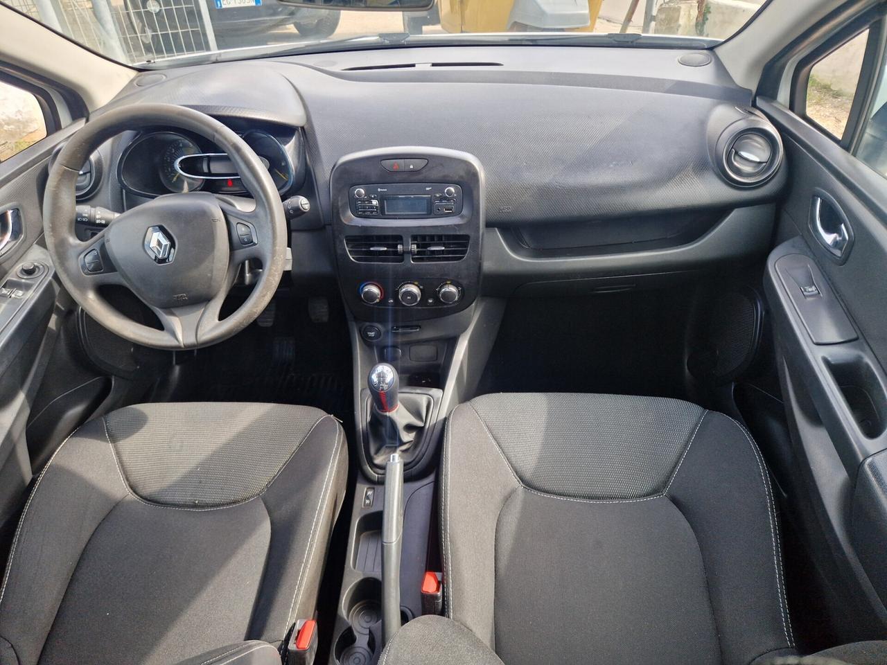 Renault Clio 1.5 dCi 75CV - 2013