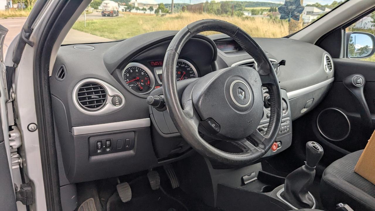 Renault Clio Storia 1.2 5 porte Confort