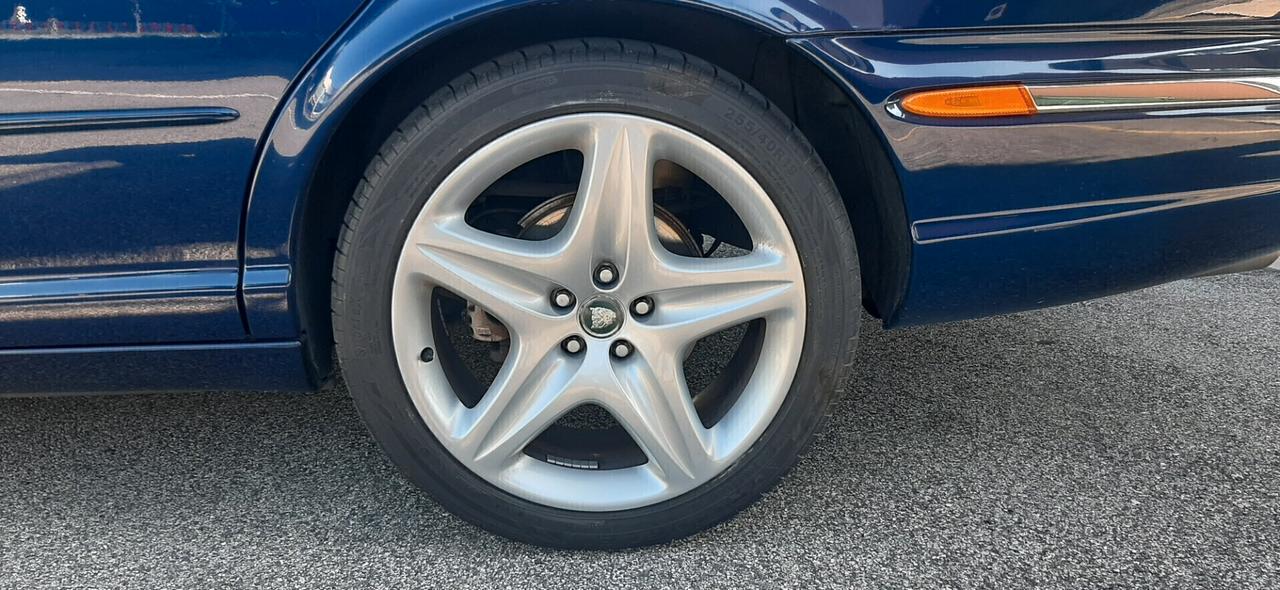 JAGUAR XJ XJ8 3.5 V8