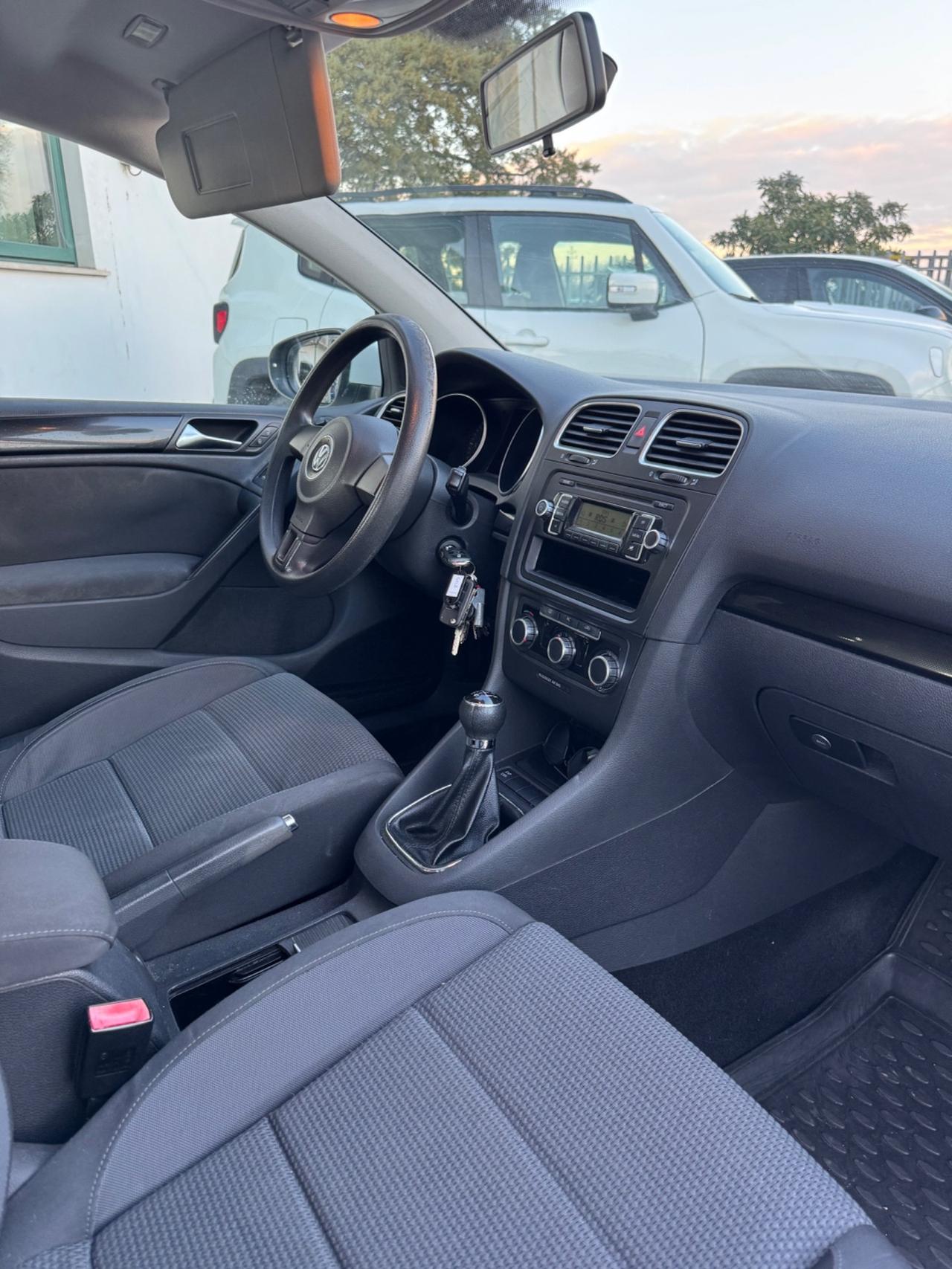 Volkswagen Golf 1.6 TDI DPF 5p. Comf. BlueM. Tech.