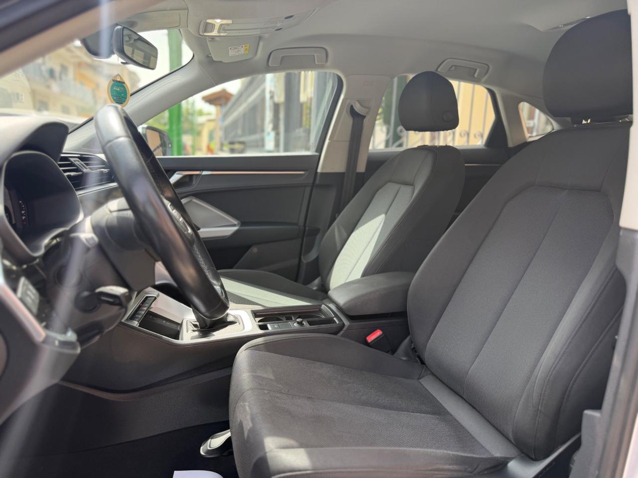 Audi Q3 35 TDI S tronic Business Advanced
