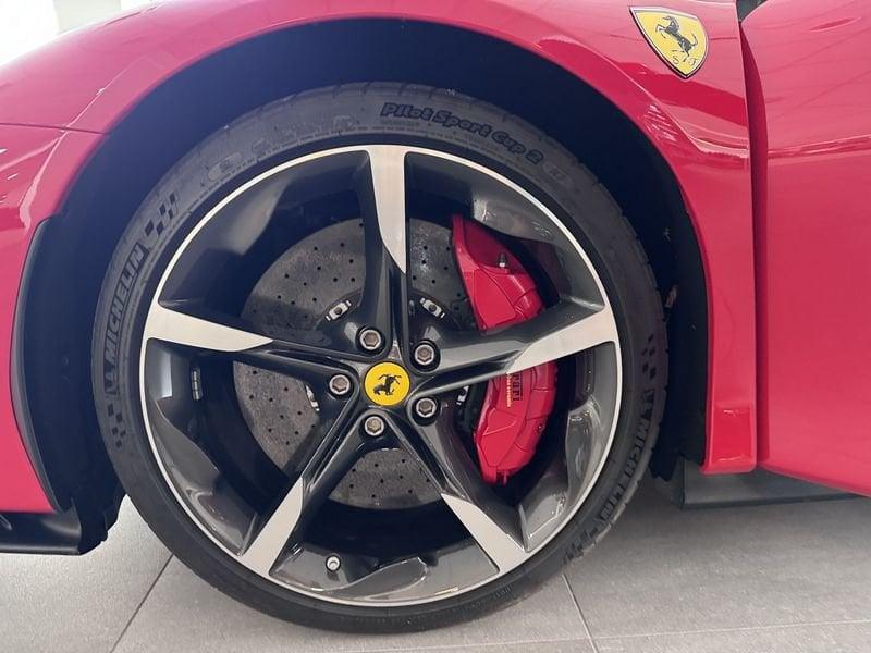 Ferrari SF90 Spider 4.0 Hybrid DCT 4WD Spider