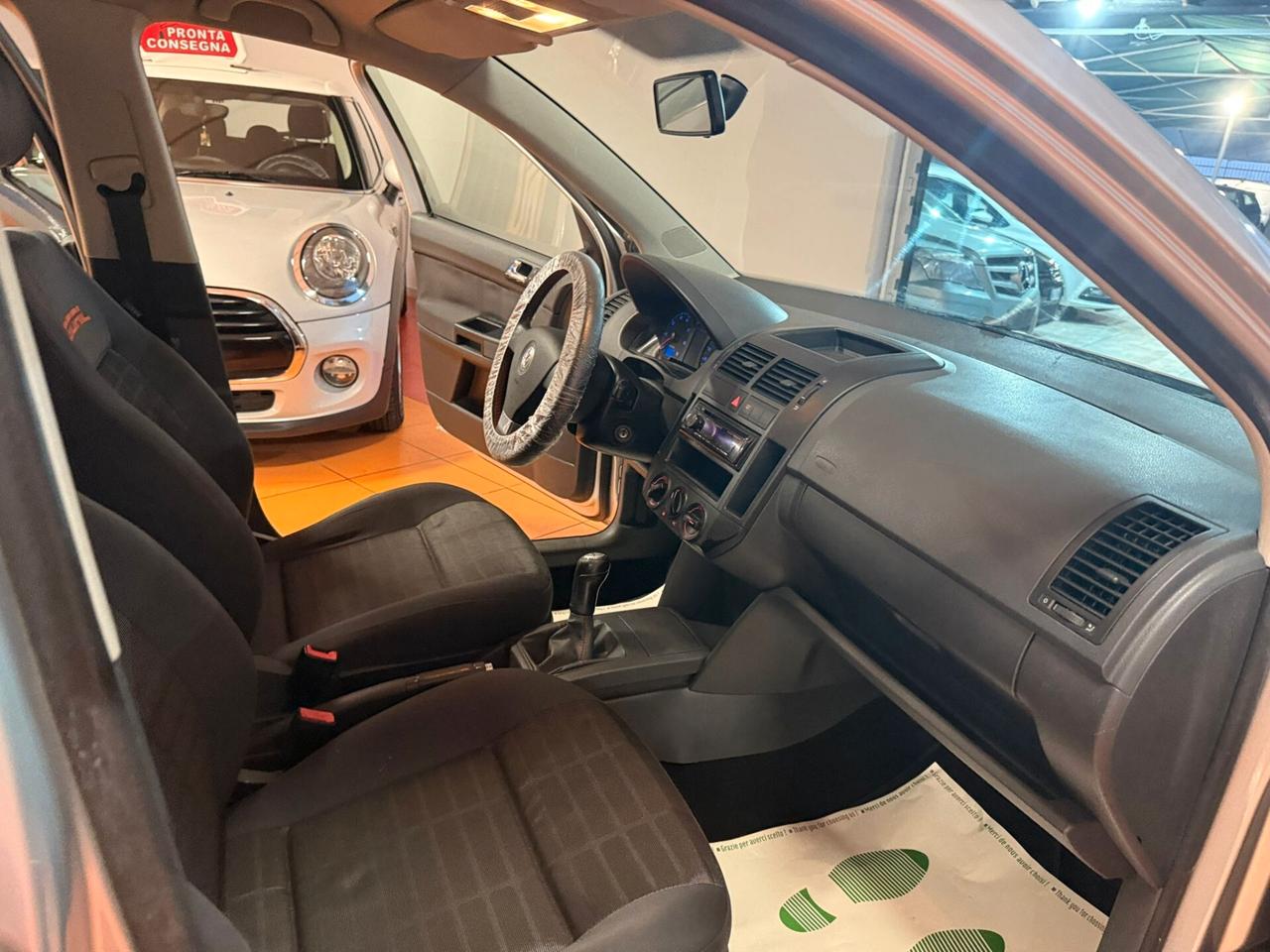 Volkswagen Polo 1.2 5p. Trendline