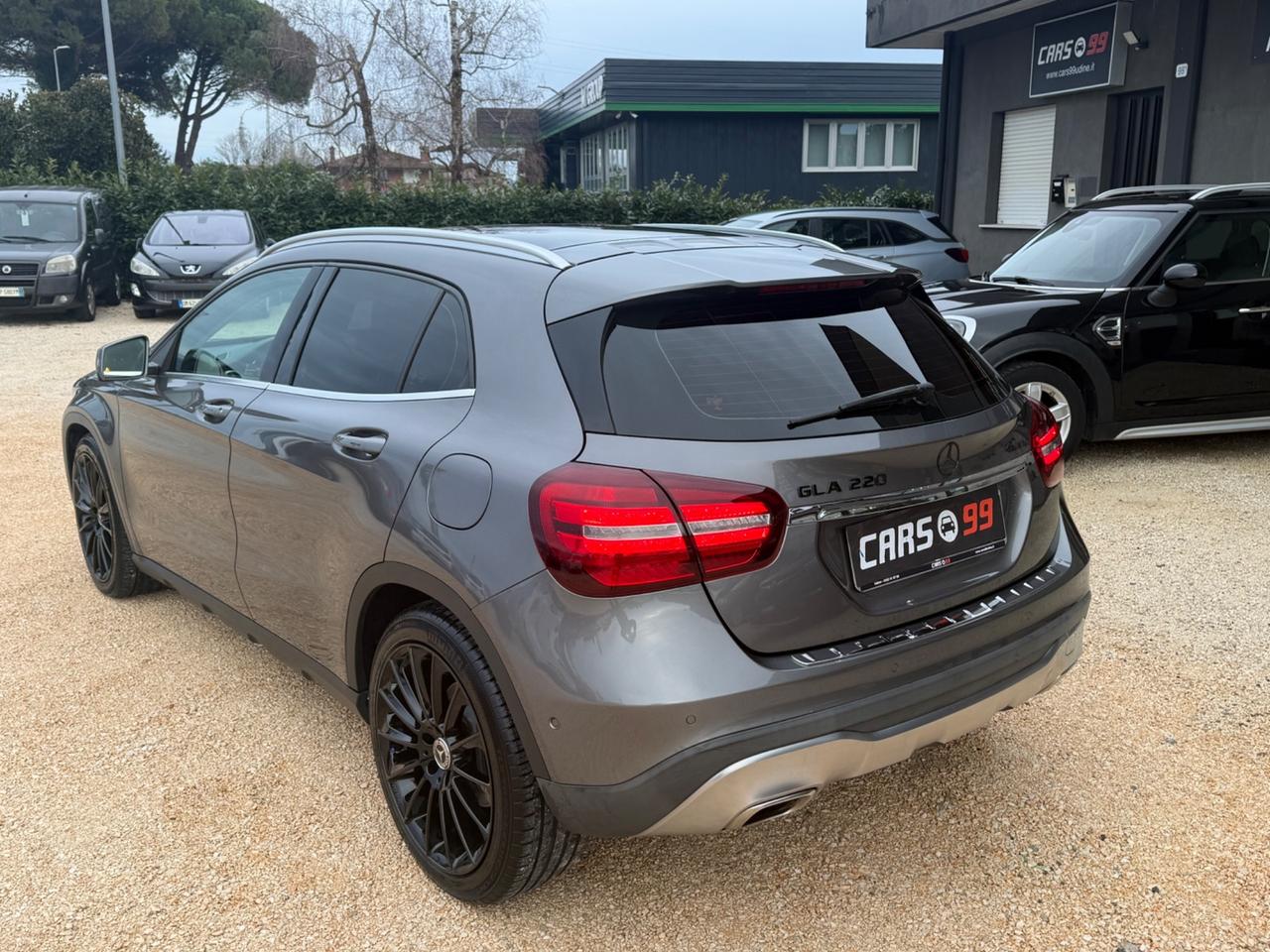 Mercedes-benz GLA 220 d Automatic Enduro Activity