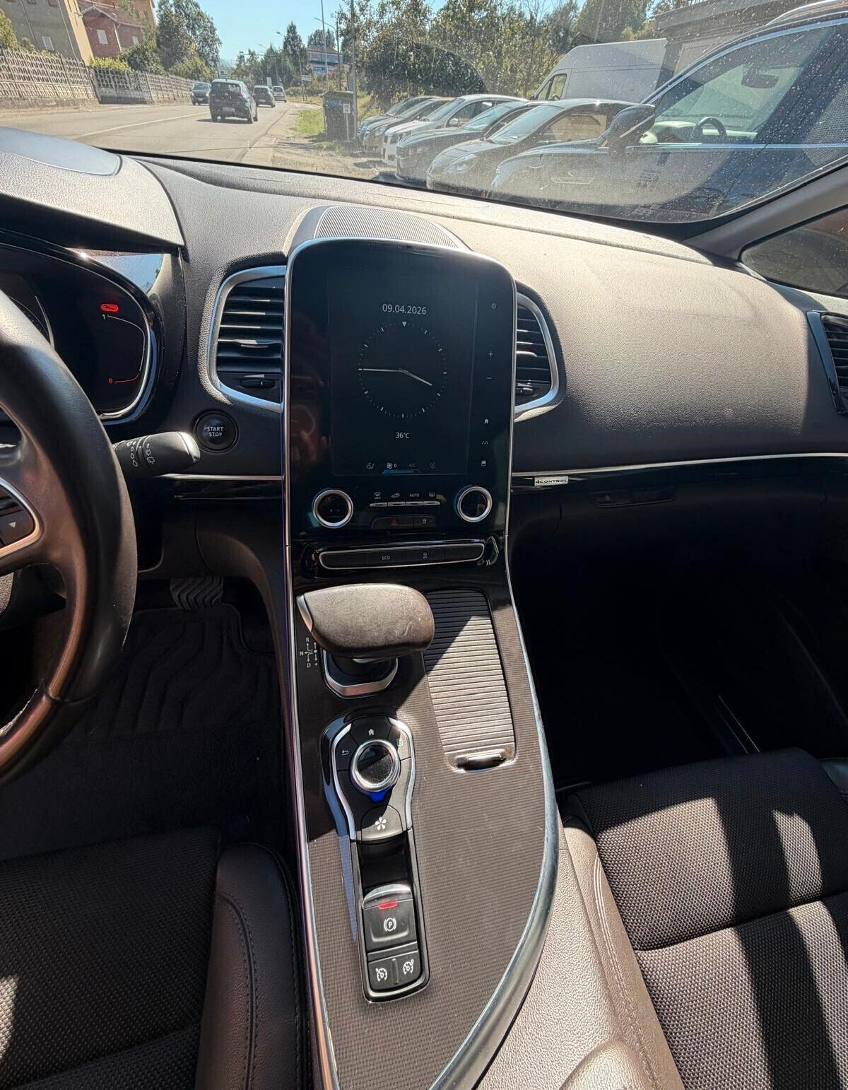 Renault Espace 160CV DCI Energy Initiale Paris 4 Control