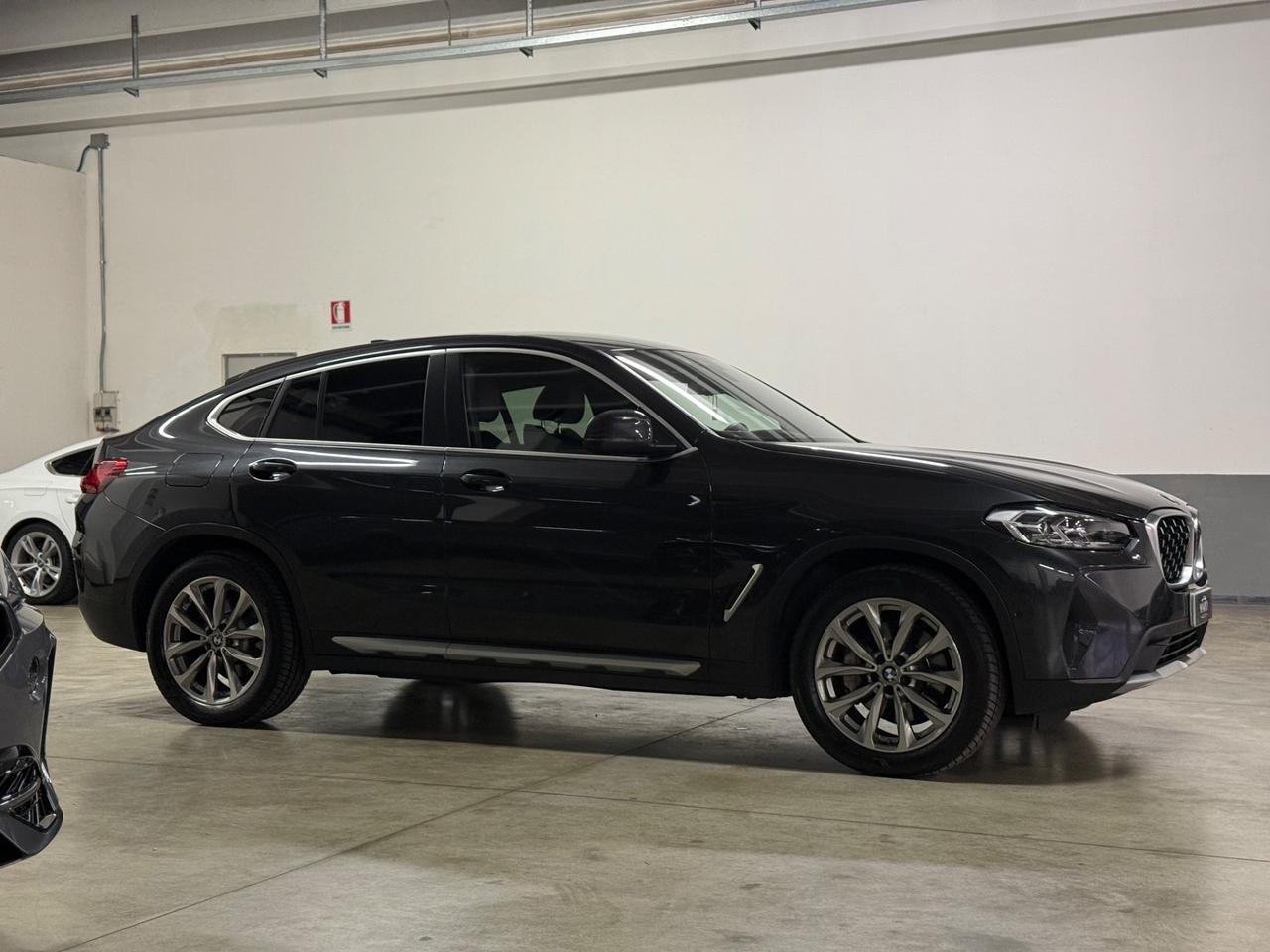 Bmw X4 xDrive30d 48V