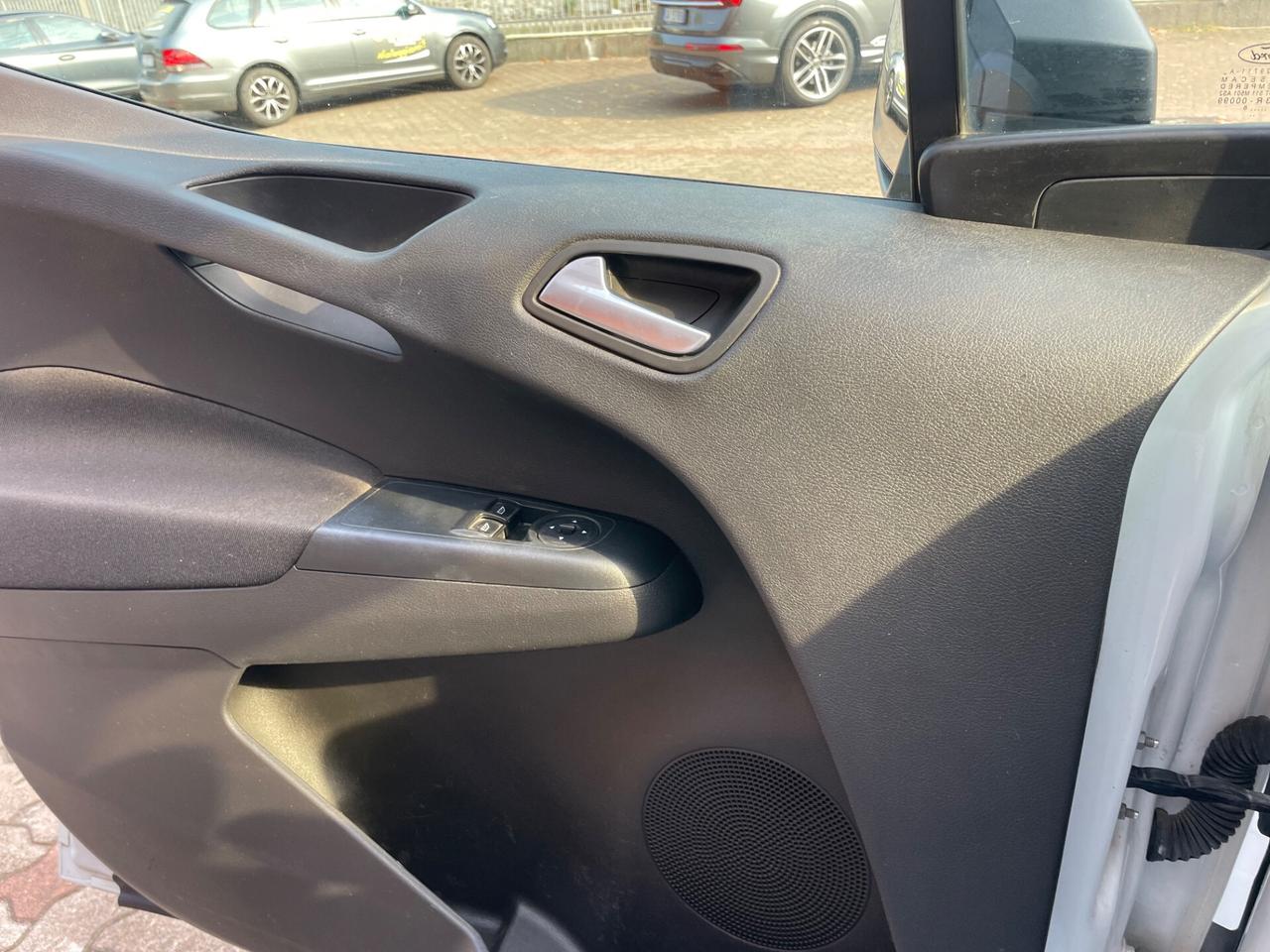 Ford Transit Courier 1.5 TDCi 75CV Van Trend
