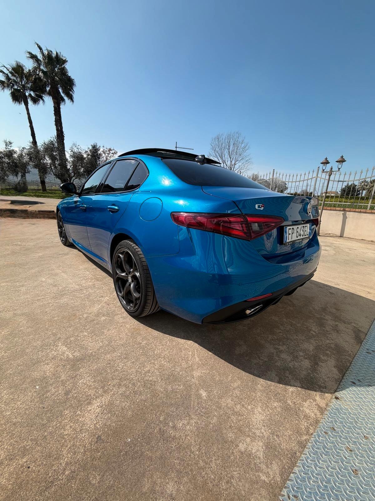 Alfa Romeo Giulia 2.2 Turbodiesel 210 CV AT8 AWD Q4 Veloce Ti