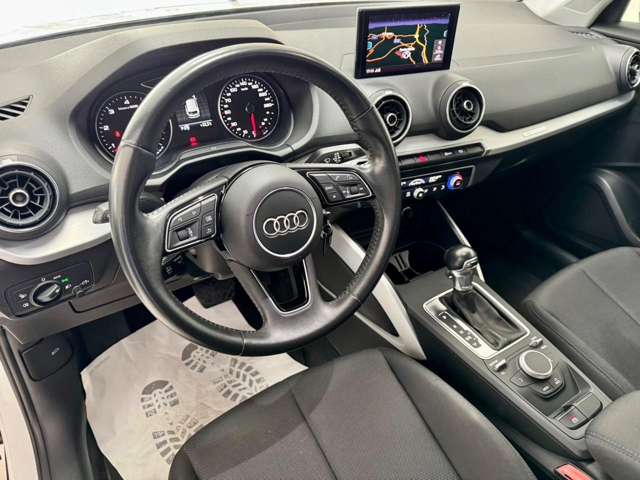 Audi Q2 30 TDI S tronic Business Design