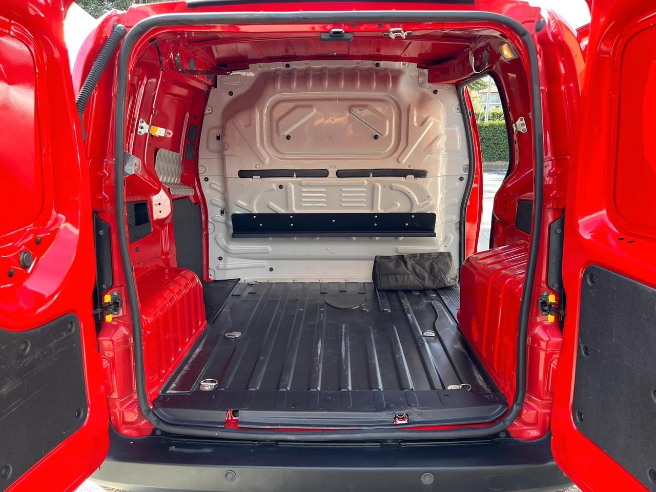 Fiat Fiorino 1.3 MJT 95CV Cargo Adventure
