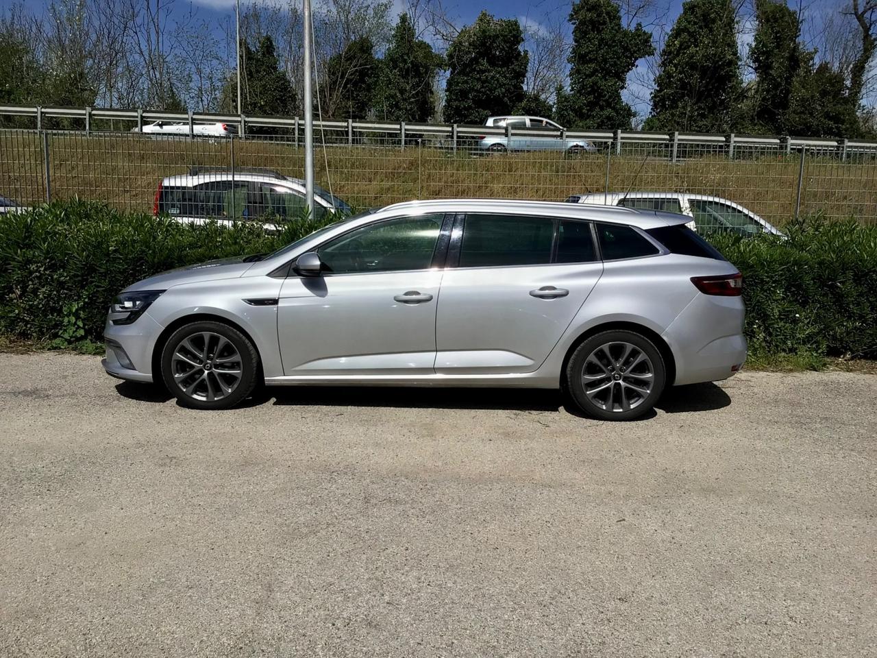 Renault Megane Mégane Sporter TCe 140 CV Intens sw