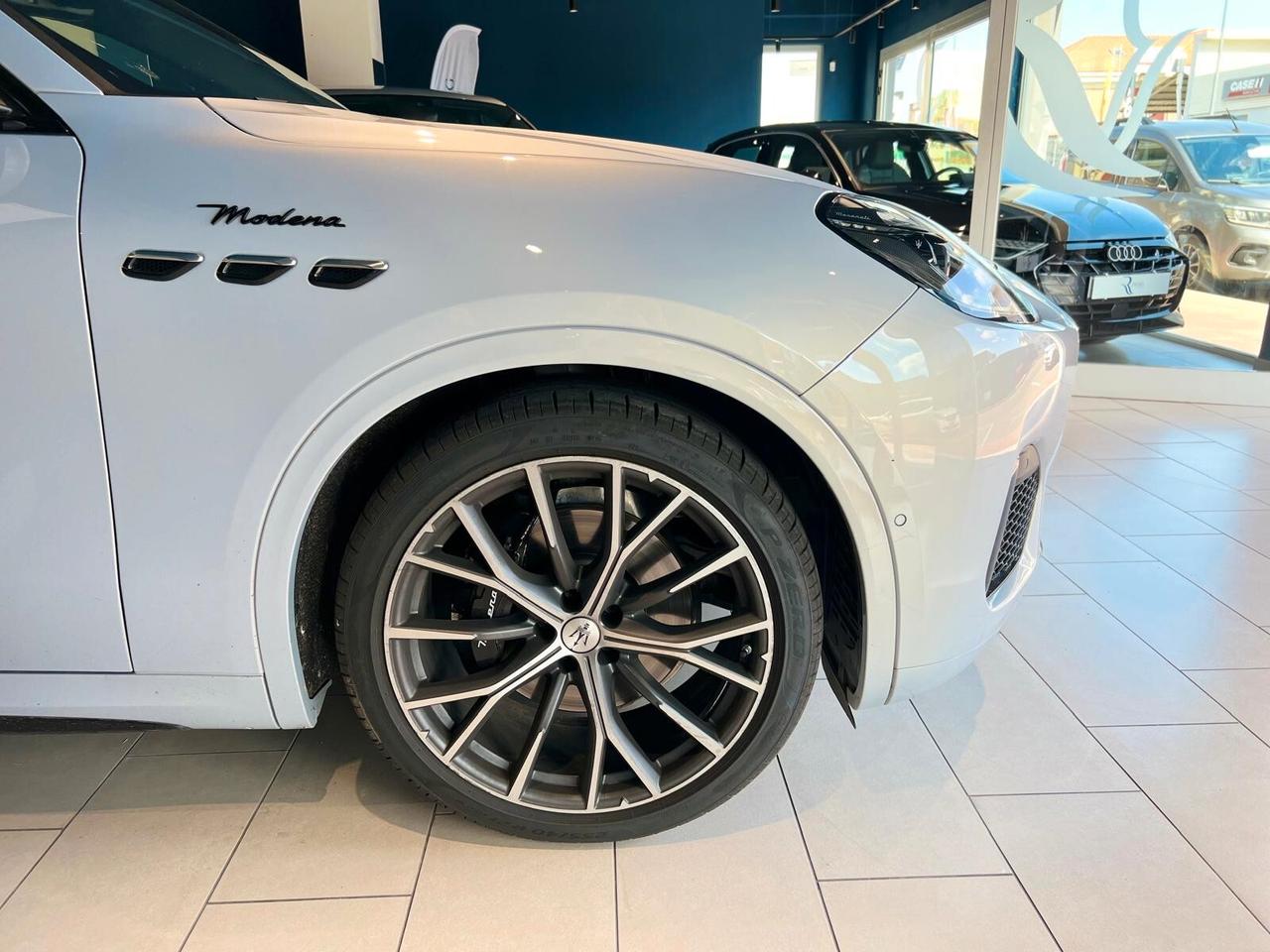 Maserati Grecale MHEV 330 CV AWD Modena