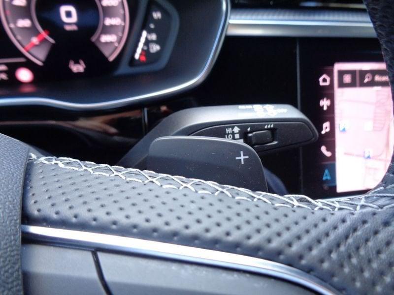 Audi Q3 Sportback 35 TDI quattro S tronic S Line Edition
