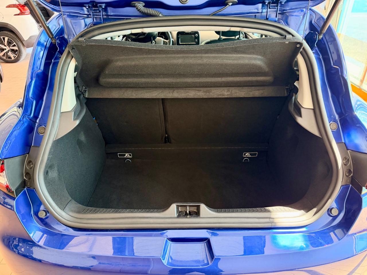 Renault Clio 1.5dCi 90cv Automatico Moschino E6