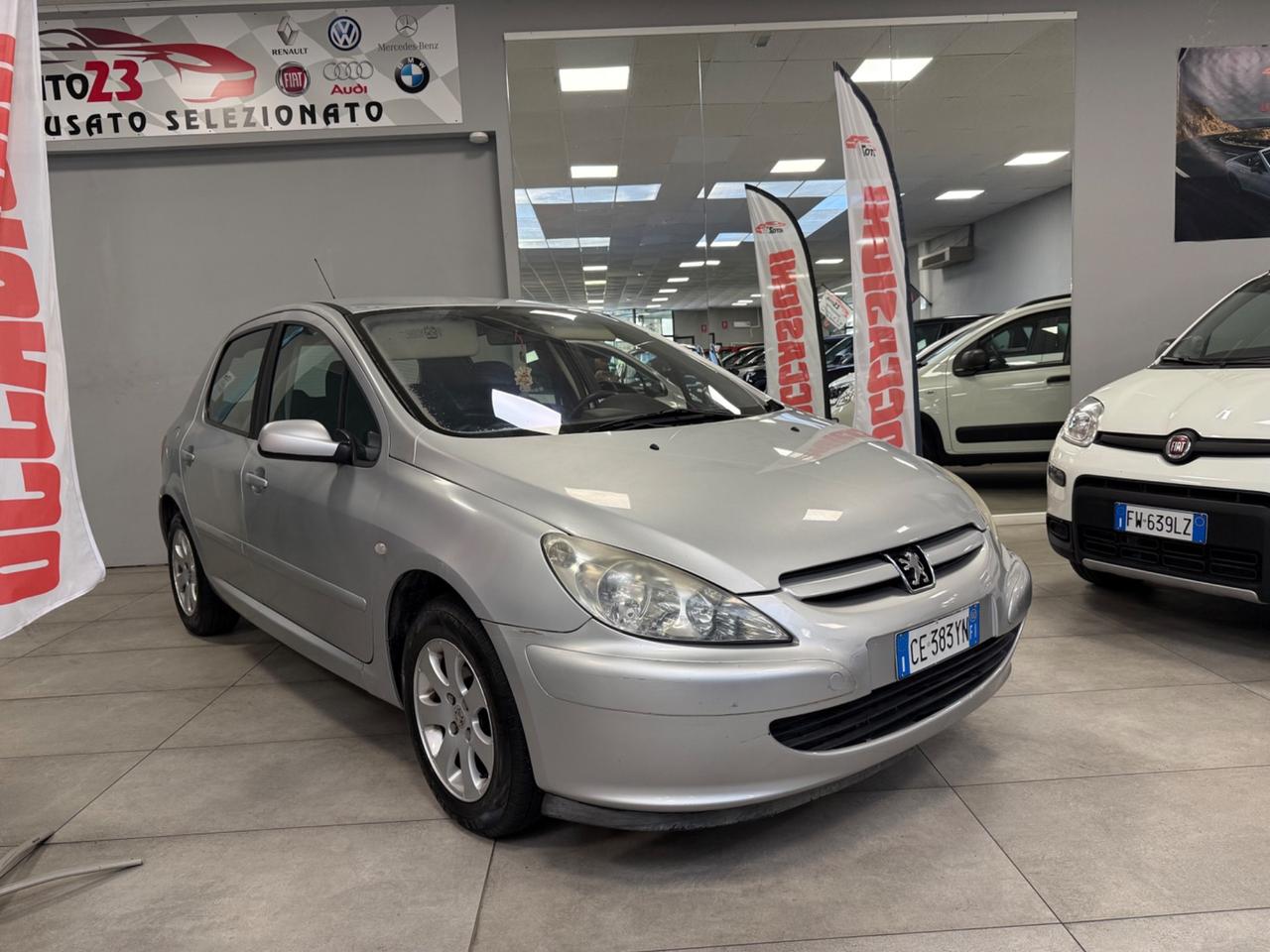 Peugeot 307 1.6 16V 5p. XR 109CV