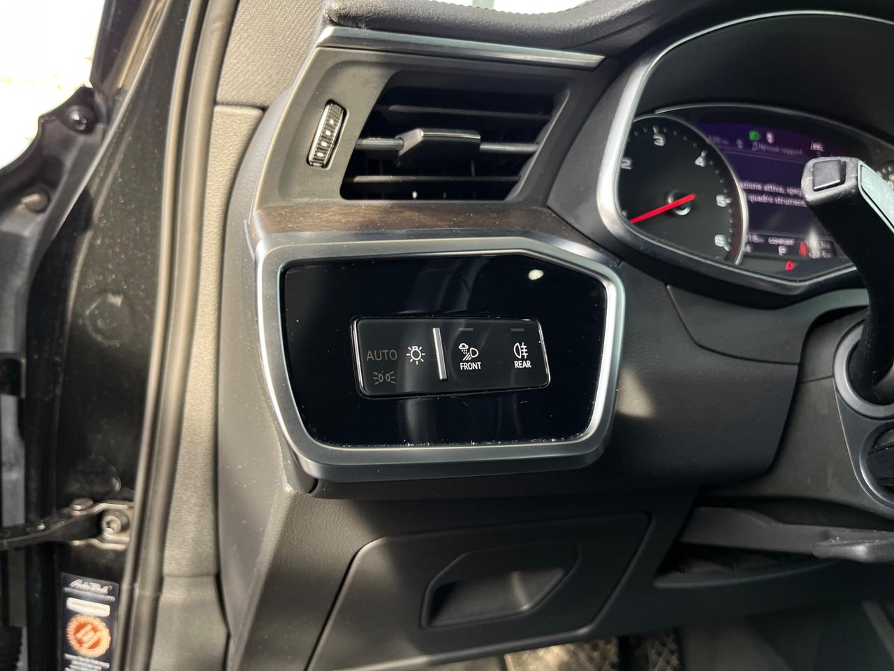 Audi A6 40 2.0 TDI S tronic Business Design