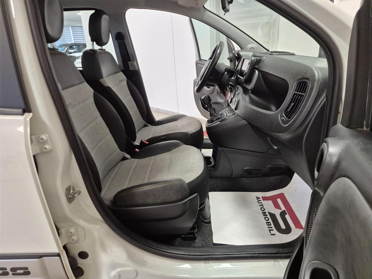 Fiat Panda 1.0 FireFly S&S Hybrid City Cross